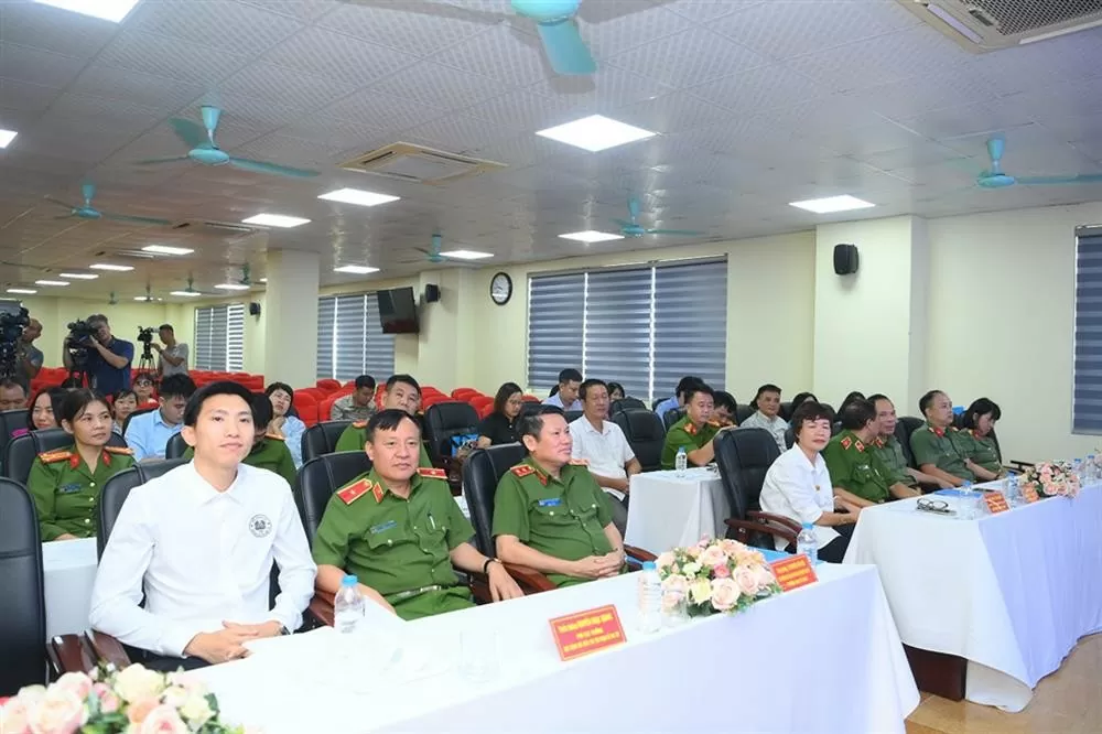 Cầu thủ Đoàn Văn Hậu lan tỏa thông điệp "nói không với ma túy" từ Cuộc thi Trường học không ma túy