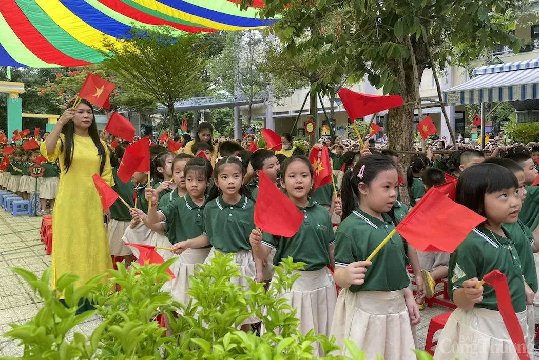 Đây là năm học thứ 4 TP. Đà Nẵng thực hiện chính sách miễn học phí cho học sinh các cấp học từ mầm non đến THPT Đây là năm học thứ 4 TP. Đà Nẵng thực hiện chính sách miễn học phí cho học sinh các cấp học từ mầm non đến THPT