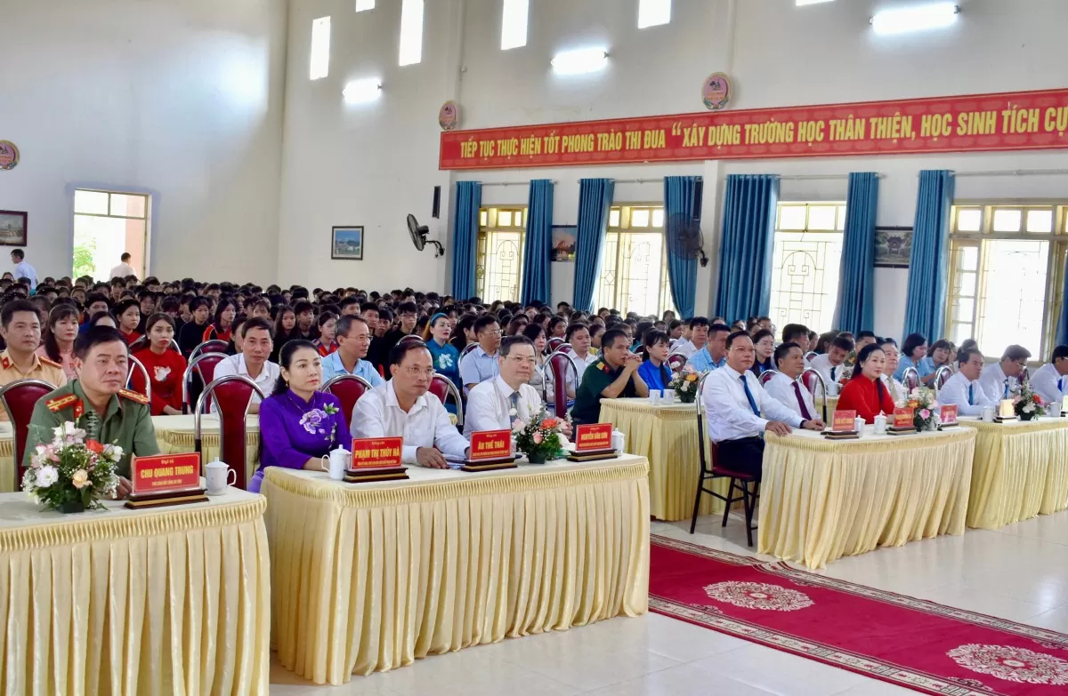 Tuyên Quang: Hơn 225 nghìn học sinh bước vào năm học mới