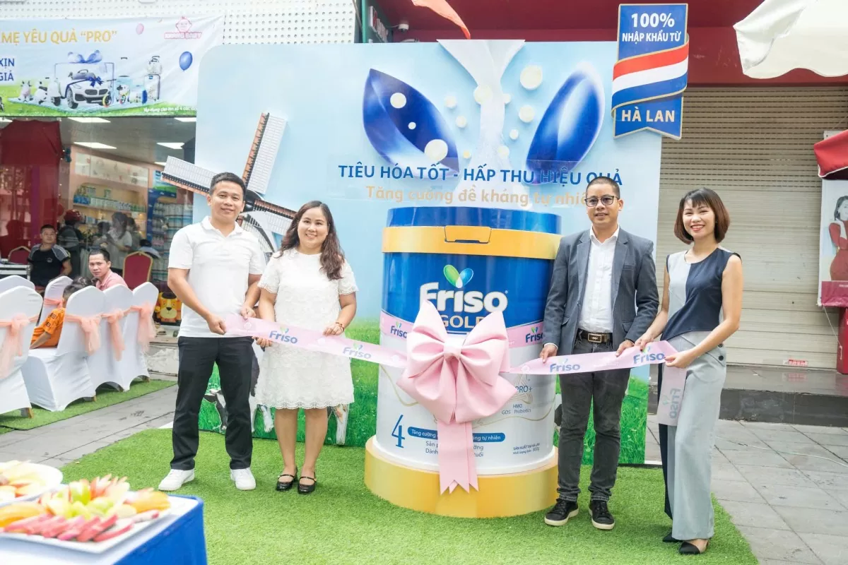 Friso hợp tác với chuỗi KhangBaby phân phối FRISO GOLD PRO siêu cao cấp giúp trẻ tăng đề kháng tự nhiên.