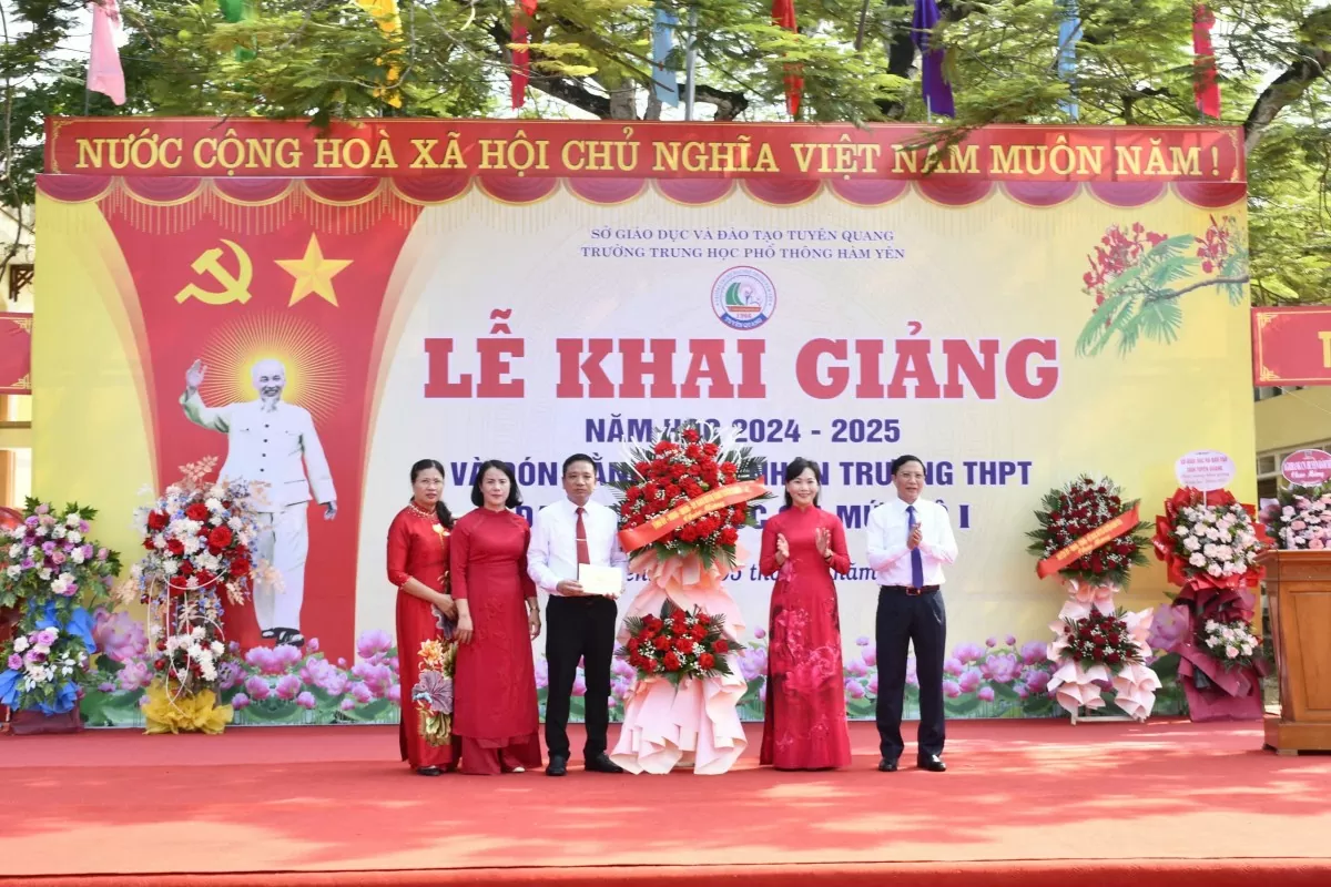 Tuyên Quang: Hơn 225 nghìn học sinh bước vào năm học mới