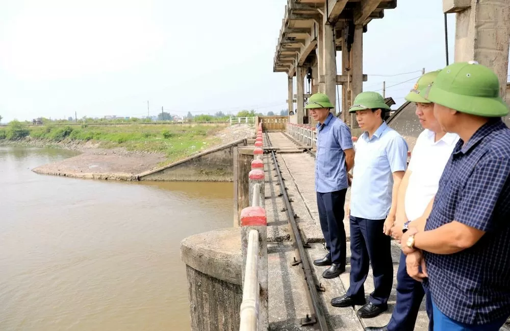 Thái Bình chỉ đạo các đơn vị tuyệt đối không lơ là, chủ quan trước diễn biến của bão số 3