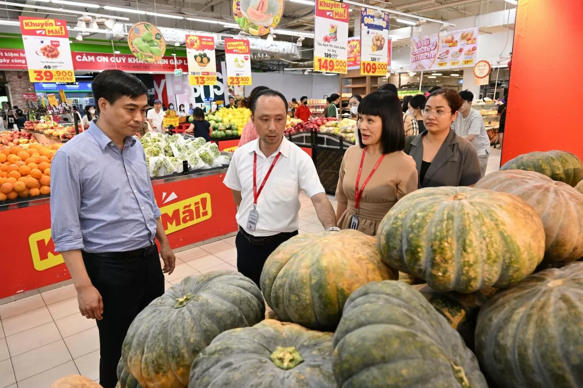 Hàng hoá chuẩn bị chống bão số 3 đảm bảo đáp ứng nhu cầu, người dân không cần tích trữ quá nhiều!