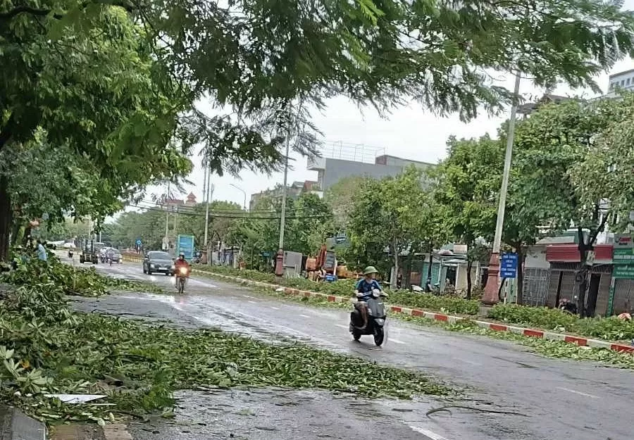 Hải Dương: Các nhà mạng chia sẻ sóng trong bão số 3 để đảm bảo thông tin liên lạc