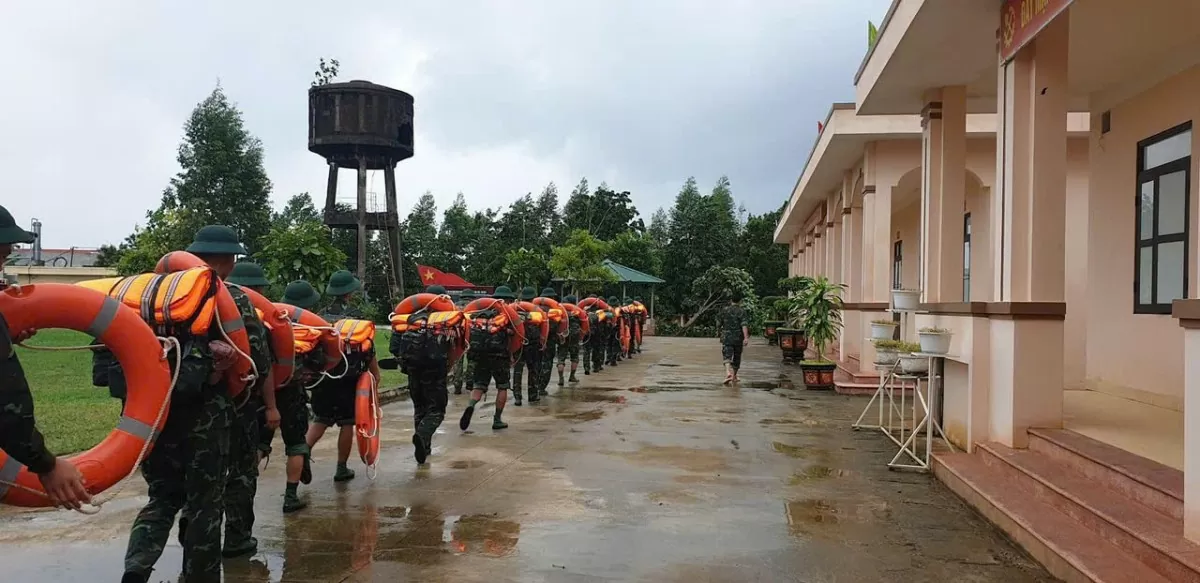 đoàn viên thanh niên toàn tỉnh Lạng Sơn tham gia hỗ trợ khắc phục hậu quả bão, lụt