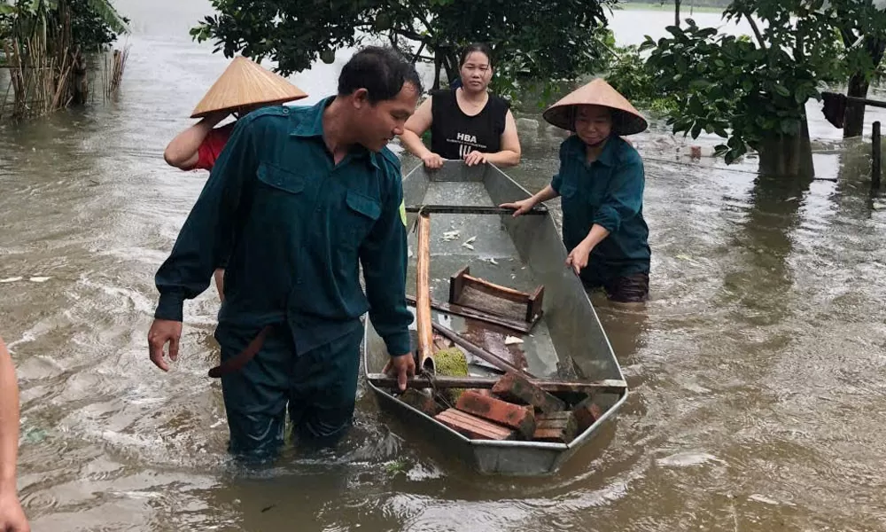 Bắc Giang: Nhiều tuyến đường, thị trấn bị cô lập hoàn toàn do nước lũ