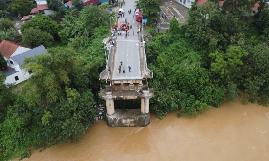 sap cau phong chau mot nha thau tung tham gia sua chua len tieng