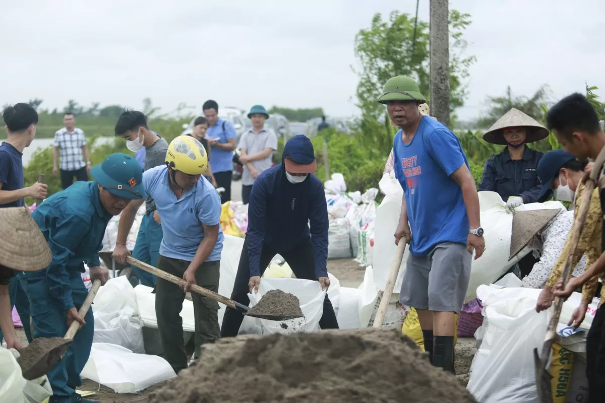 Lũ sông Cầu trên báo động 3, nguy cơ ngập lụt Yên Phong và TP. Bắc Ninh