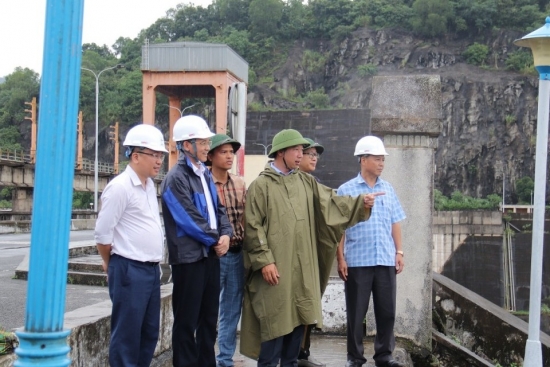 doan bo cong thuong kiem tra cong tac van hanh xa lu tai ho thuy dien hoa binh