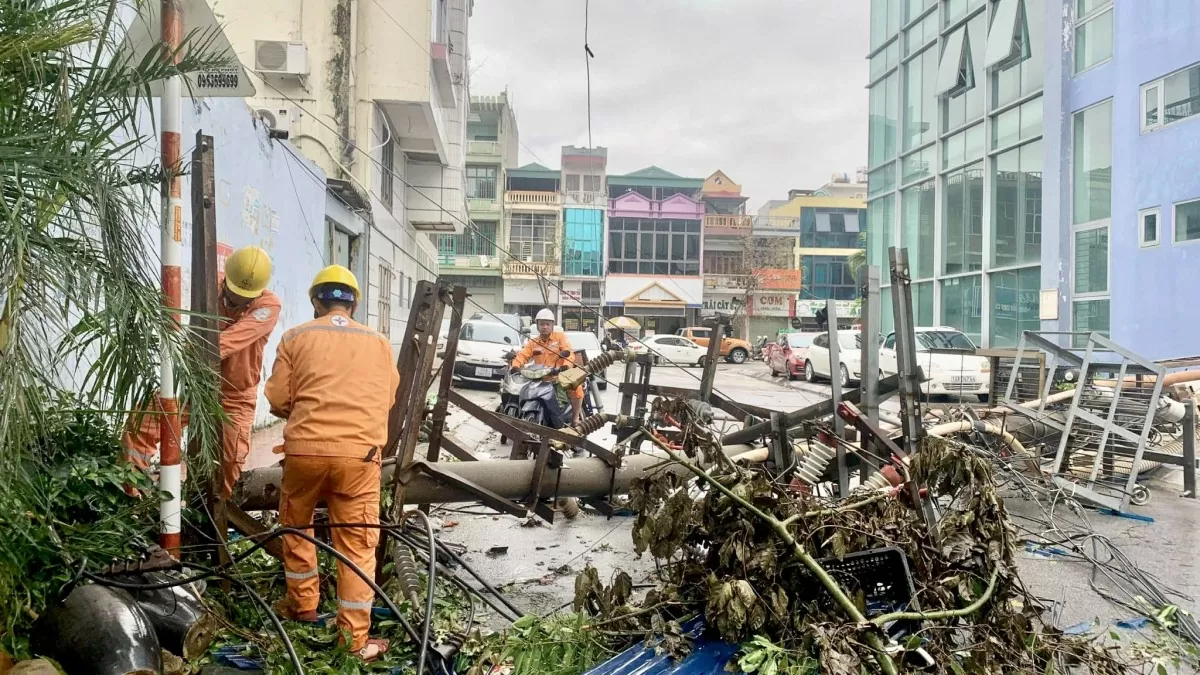 Cột điện gãy đổ ở Quảng Ninh do bão Yagi: Đừng suy diễn, quy chụp thiếu căn cứ