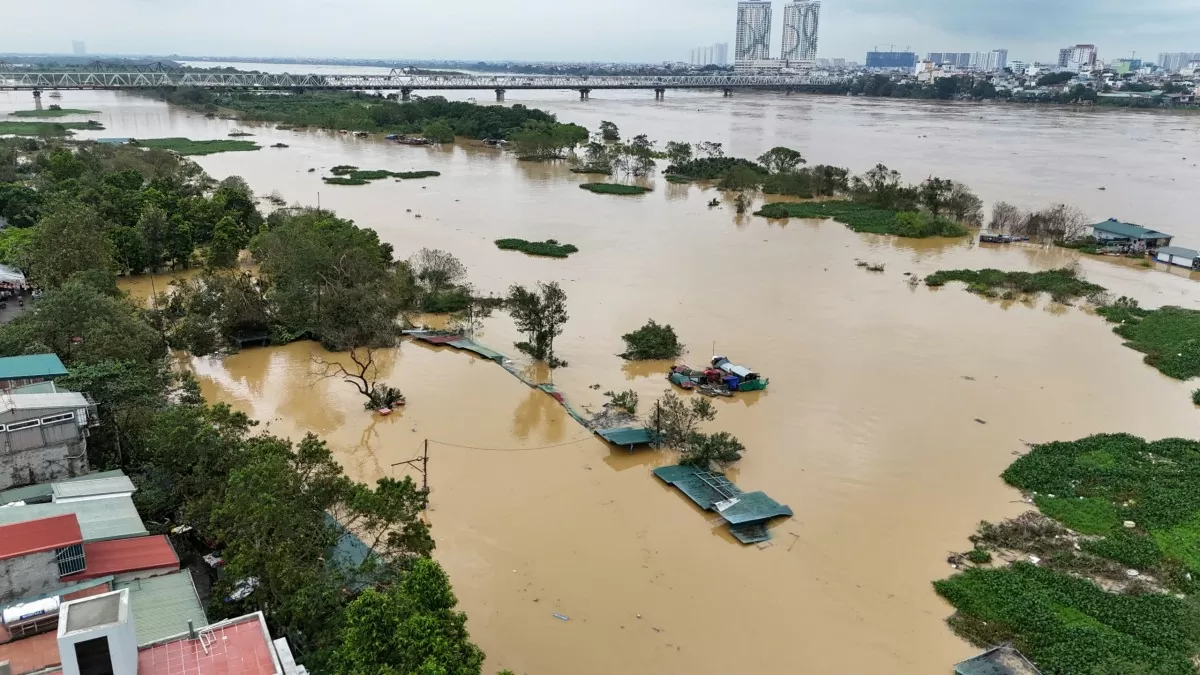 TRỰC TIẾP TIN LŨ KHẨN CẤP: Cảnh báo lũ đặc biệt lớn trên các sông miền Bắc