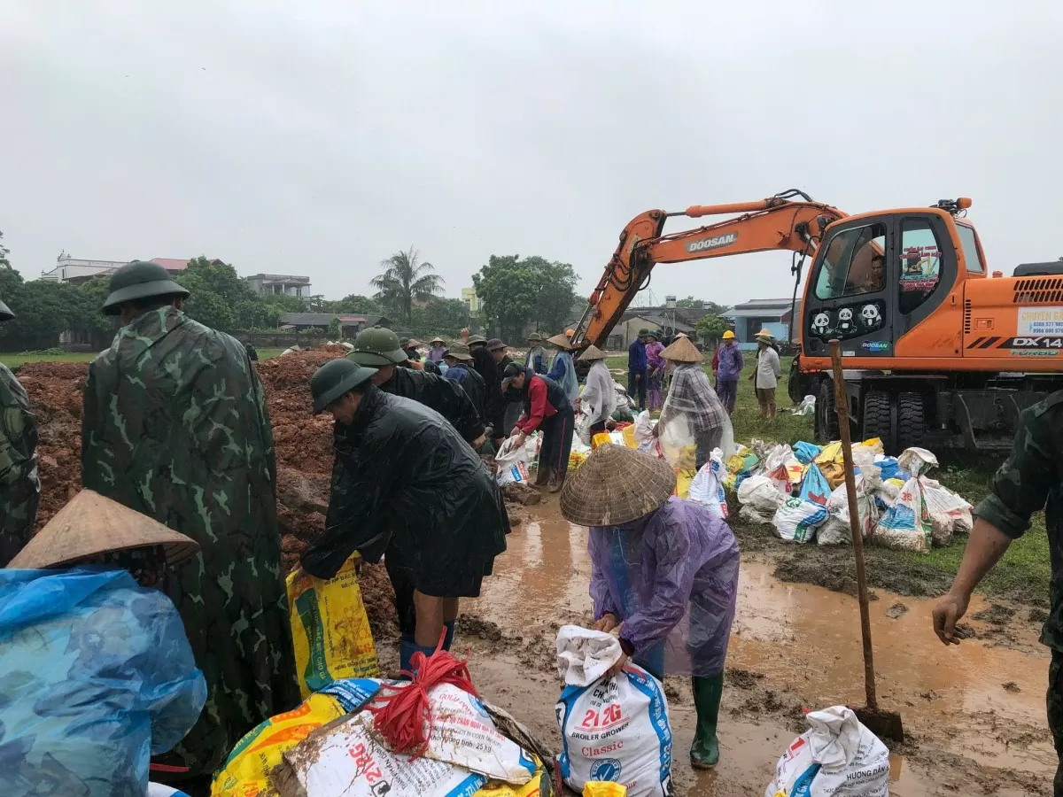 Cập nhật: Toàn cảnh tình hình các địa phương gồng mình chống mưa lũ, ngập lụt, sạt lở