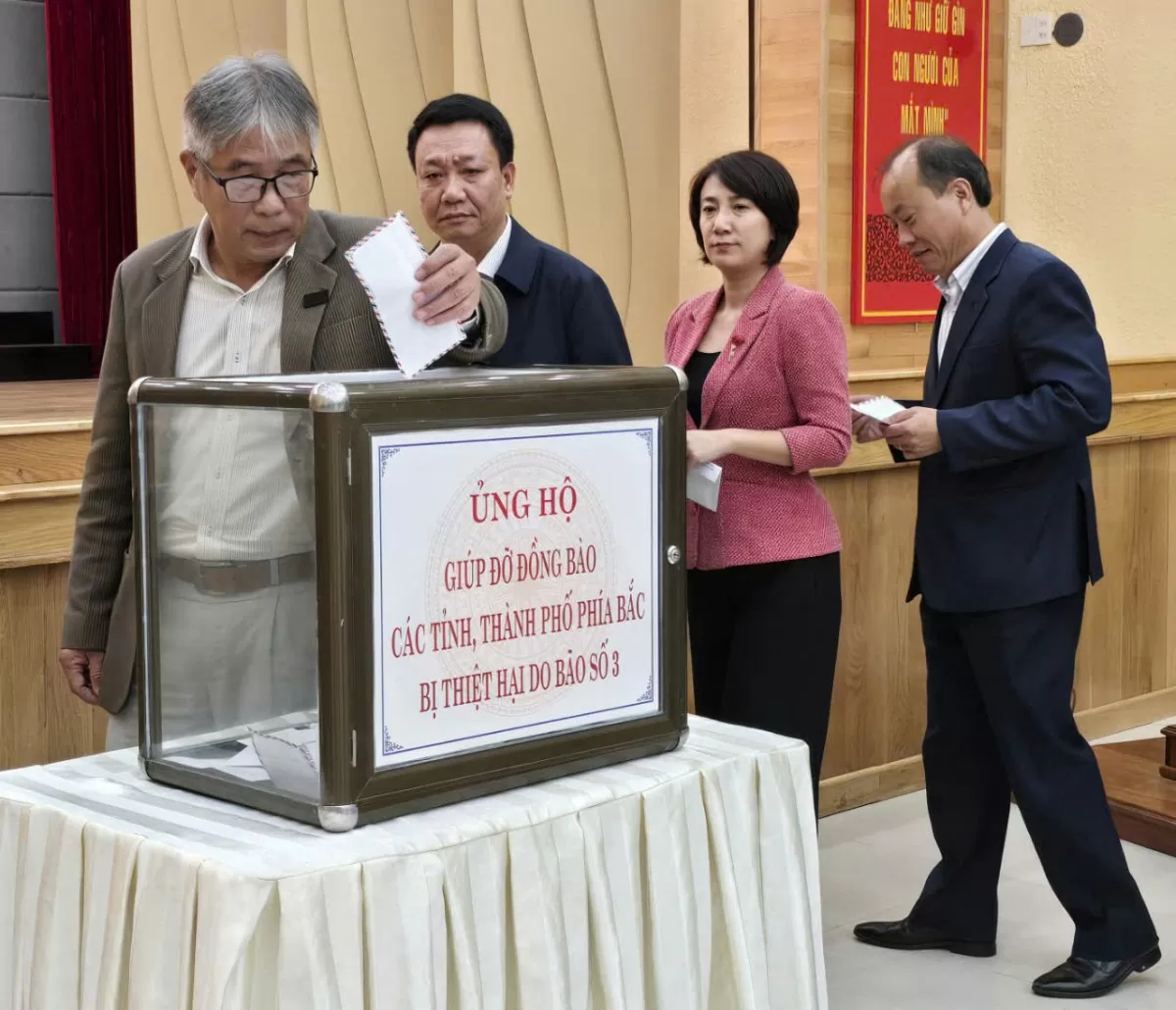 Lâm Đồng hướng về các tỉnh phía Bắc bị thiệt hại do bão số 3 Yagi gây ra Lâm Đồng hướng về các tỉnh phía Bắc bị thiệt hại do bão số 3 Yagi gây ra