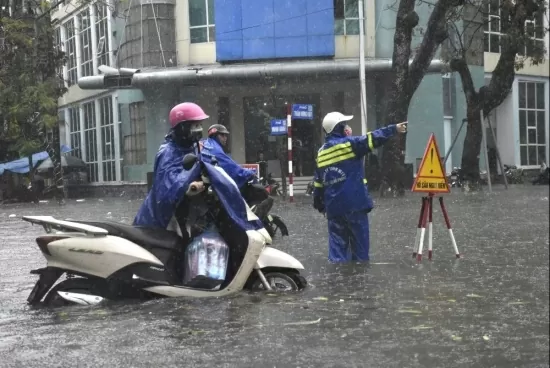 Cảnh báo ngập lụt tại Hải Phòng: Mực nước sông dâng cao, nhiều khu vực ngập sâu