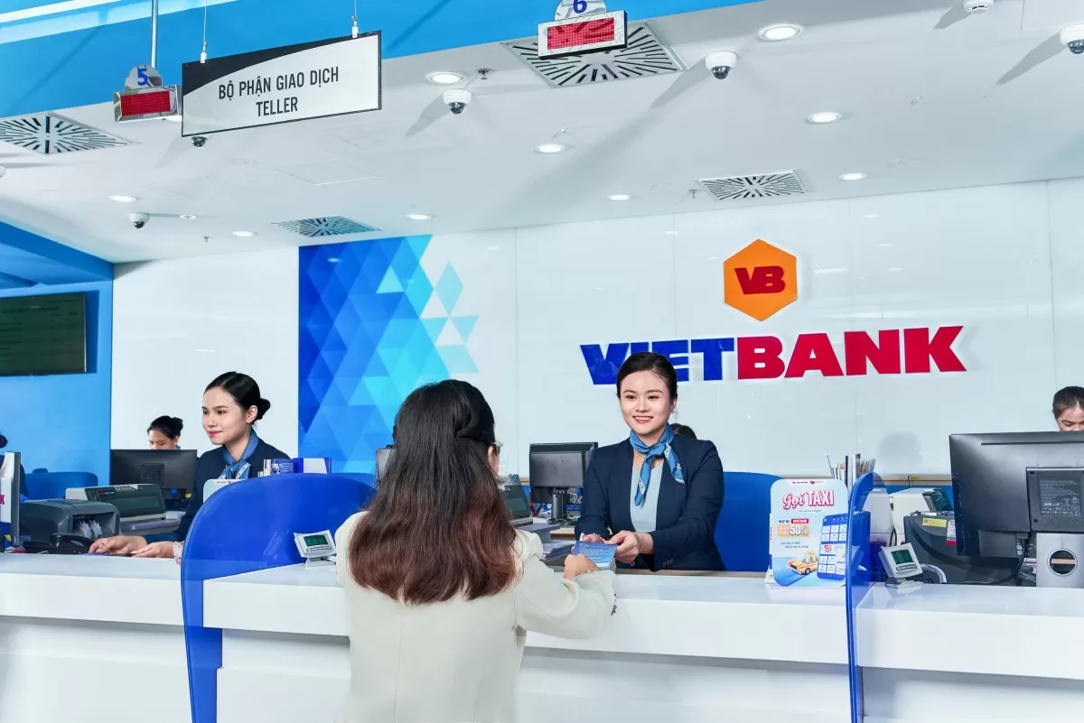 Vietbank và 'cú đúp' trong ngày khai trương Điểm giao dịch thứ 119 –  Phòng giao dịch Vietbank Thuận An