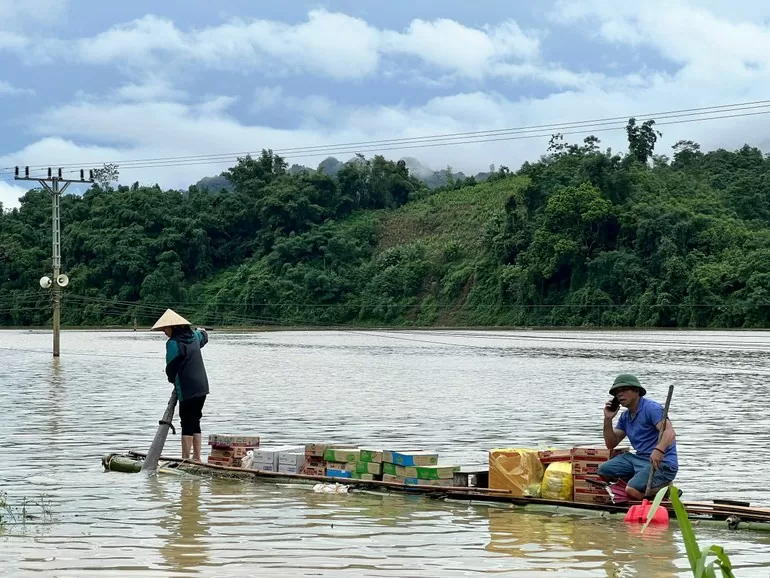 Bắc Kạn: Gần 300 nhà dân ngập chìm trong nước lũ