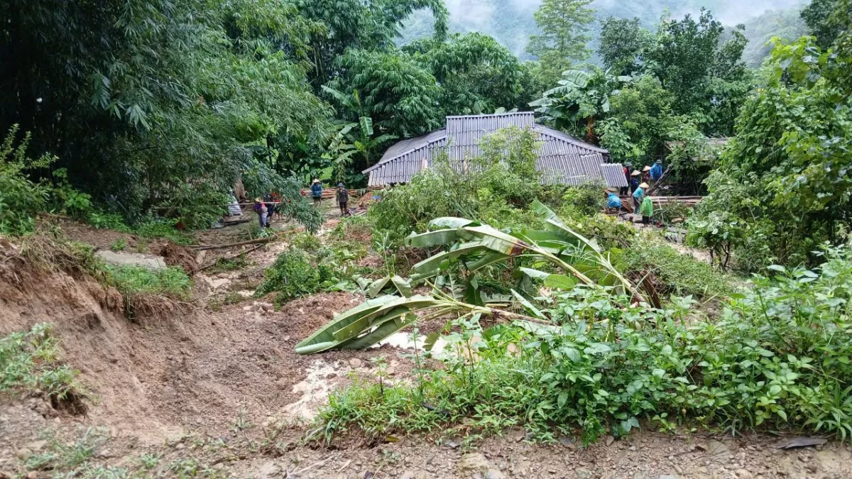 Cập nhật: Toàn cảnh tình hình các địa phương gồng mình chống mưa lũ, ngập lụt, sạt lở