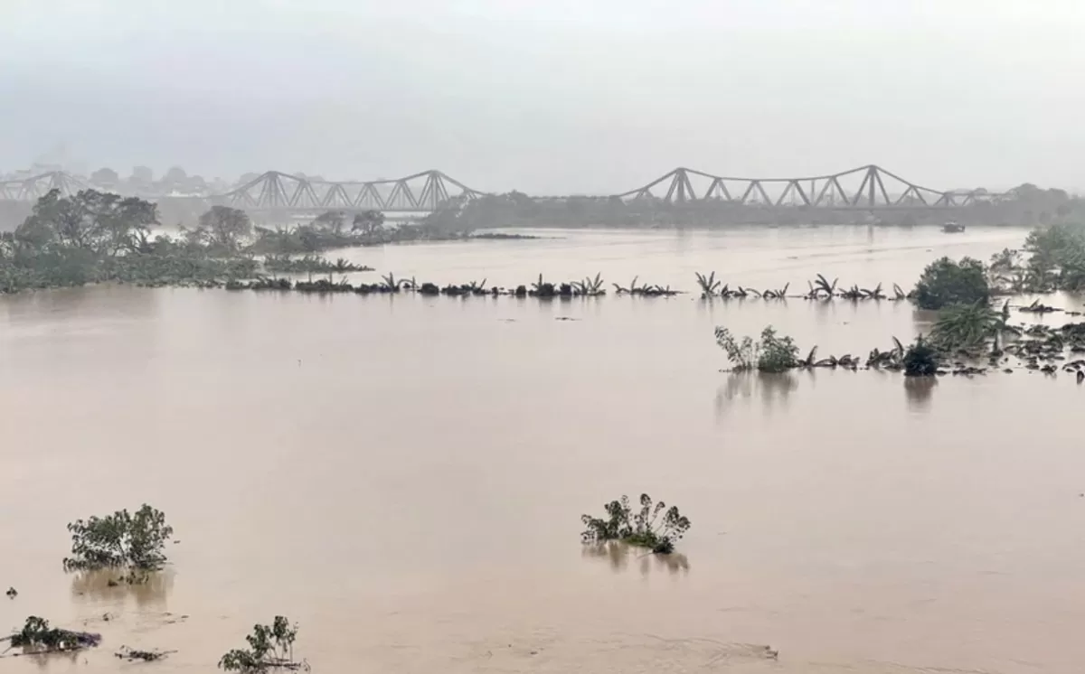 Thủ tướng chỉ đạo tập trung ứng phó lũ lớn, đảm bảo an toàn đê điều Bắc Bộ