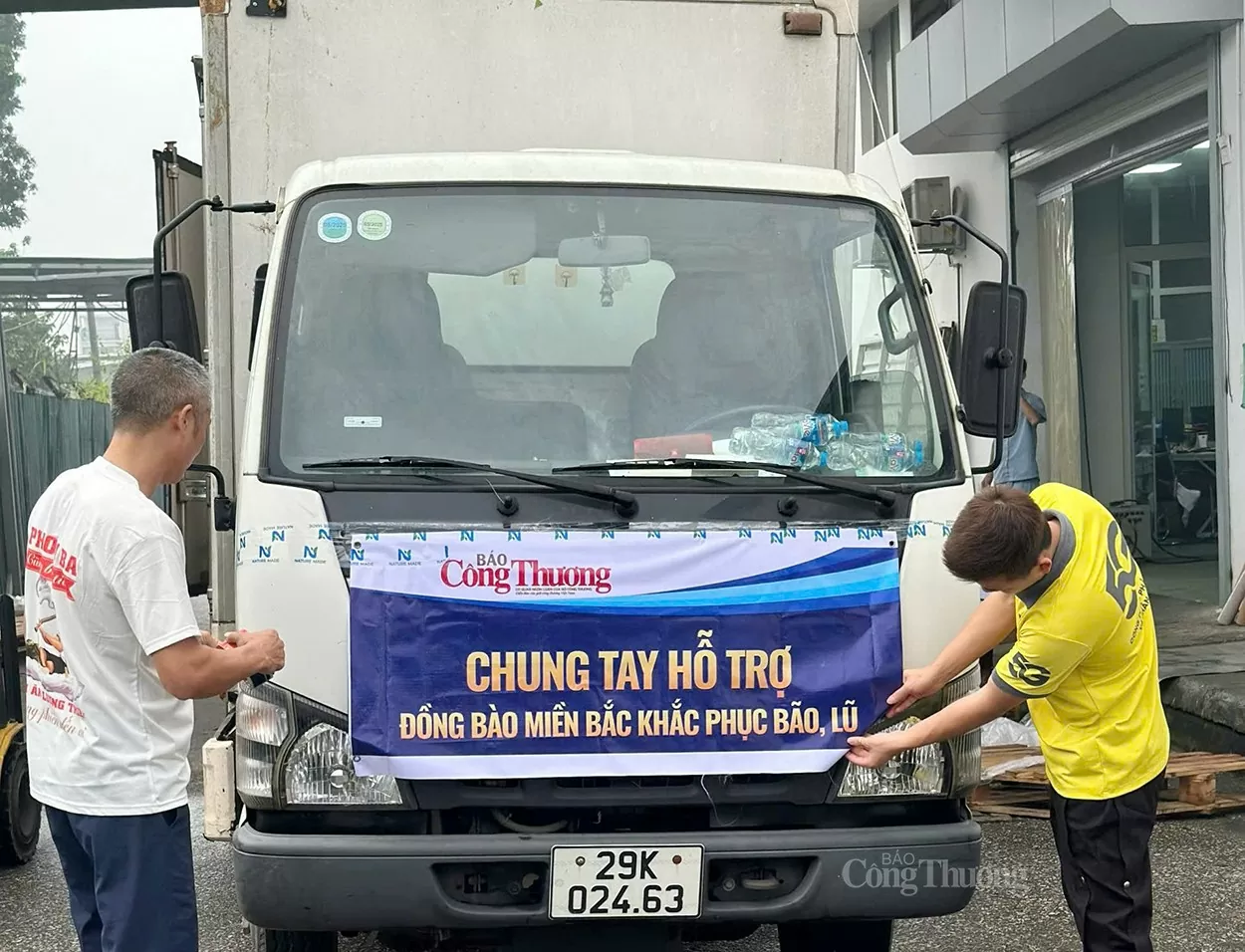 Báo Công Thương chung tay, đồng lòng hướng về vùng bão lũ