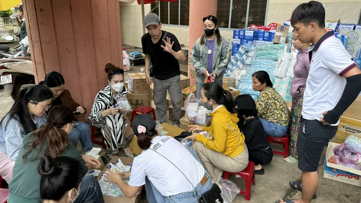 Những chuyến xe đầy nghĩa tình của người dân Đắk Lắk hướng về đồng bào miền Bắc