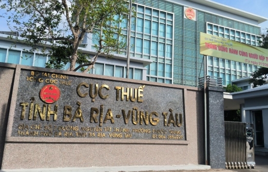 ba ria vung tau them loat giam doc doanh nghiep bi tam hoan xuat canh vi no thue
