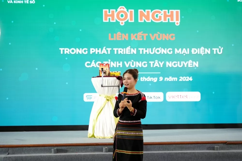 Chuyên gia chia sẻ doanh nghiệp thành công trong kinh doanh nhờ livestream