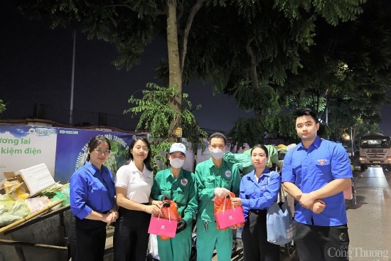 doan thanh nien bao cong thuong nhung mon qua trao di su se chia o lai