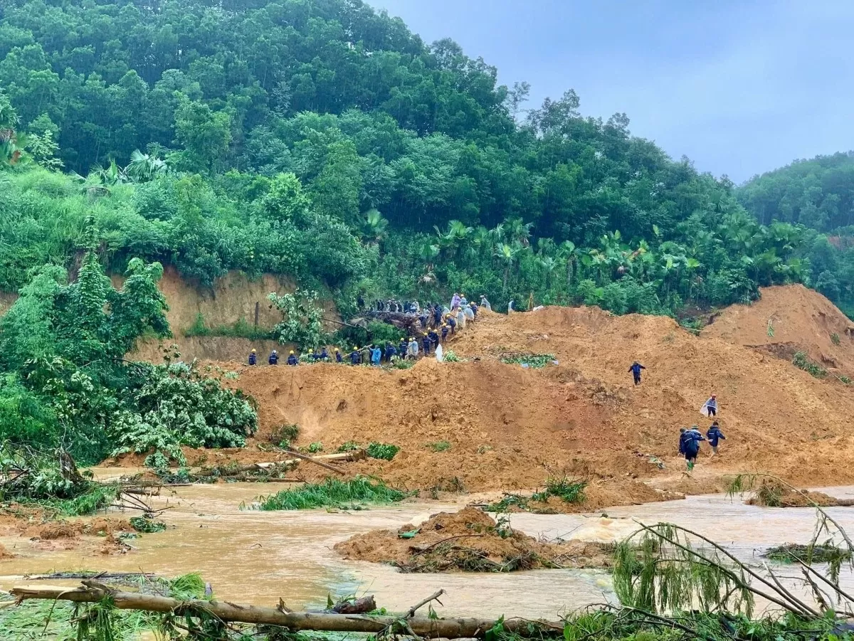 Lào Cai phấn đấu đến ngày 31/12 hoàn thành 3 khu tái định cư Làng Nủ, Nậm Tông, Kho Vàng