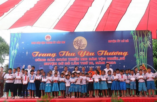 can tho to chuc nhieu hoat dong y nghia nhan dip tet trung thu