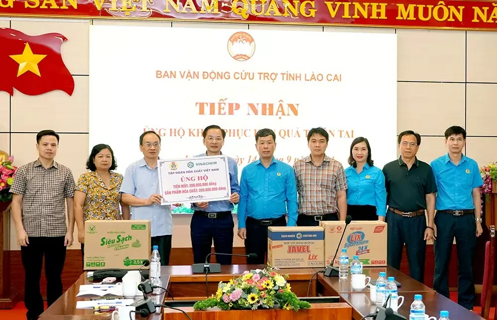 Tập đoàn Hóa chất Việt Nam: Thăm hỏi, chia sẻ khó khăn với người dân, các doanh nghiệp thành viên sau bão