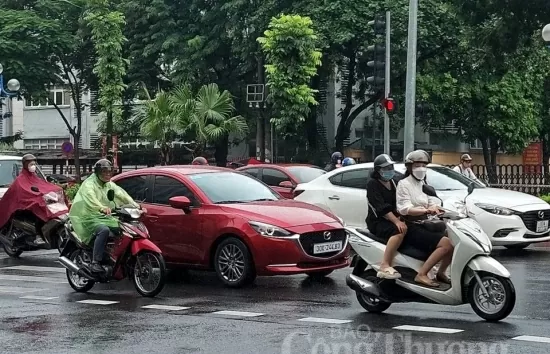 Dự báo thời tiết hôm nay ngày 16/9/2024: Mưa dông lớn cả 3 miền; Tây Nguyên, Nam Bộ mưa vào chiều, đêm