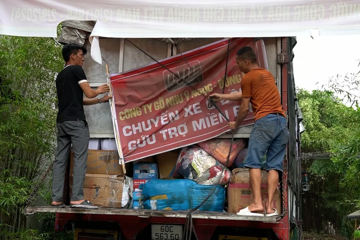 Hà Nội: Huyện Mỹ Đức vẫn chìm trong biển nước