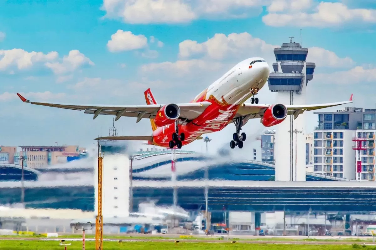 Vietjet mở bán sớm 2,6 triệu vé Tết 2025, giá chỉ từ 890.000 đồng