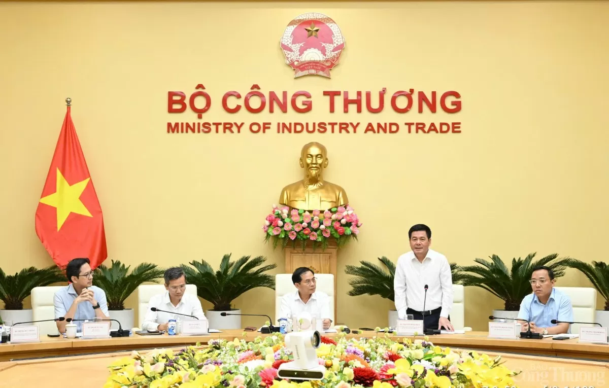 Thứ trưởng Phan Thị Thắng: Toàn ngành Công Thương linh hoạt, kịp thời gỡ khó, huy động nguồn lực cho phát triển