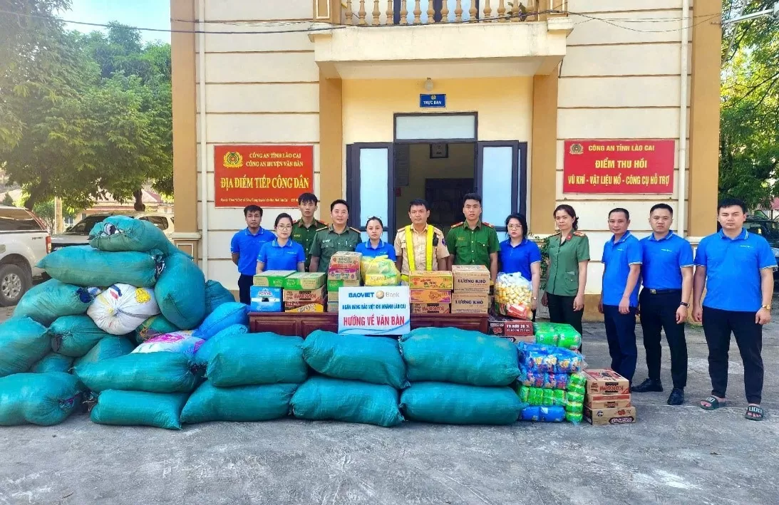 BAOVIET Bank ủng hộ 1,28 tỷ đồng cho người dân bị thiệt hại từ cơn bão số 3