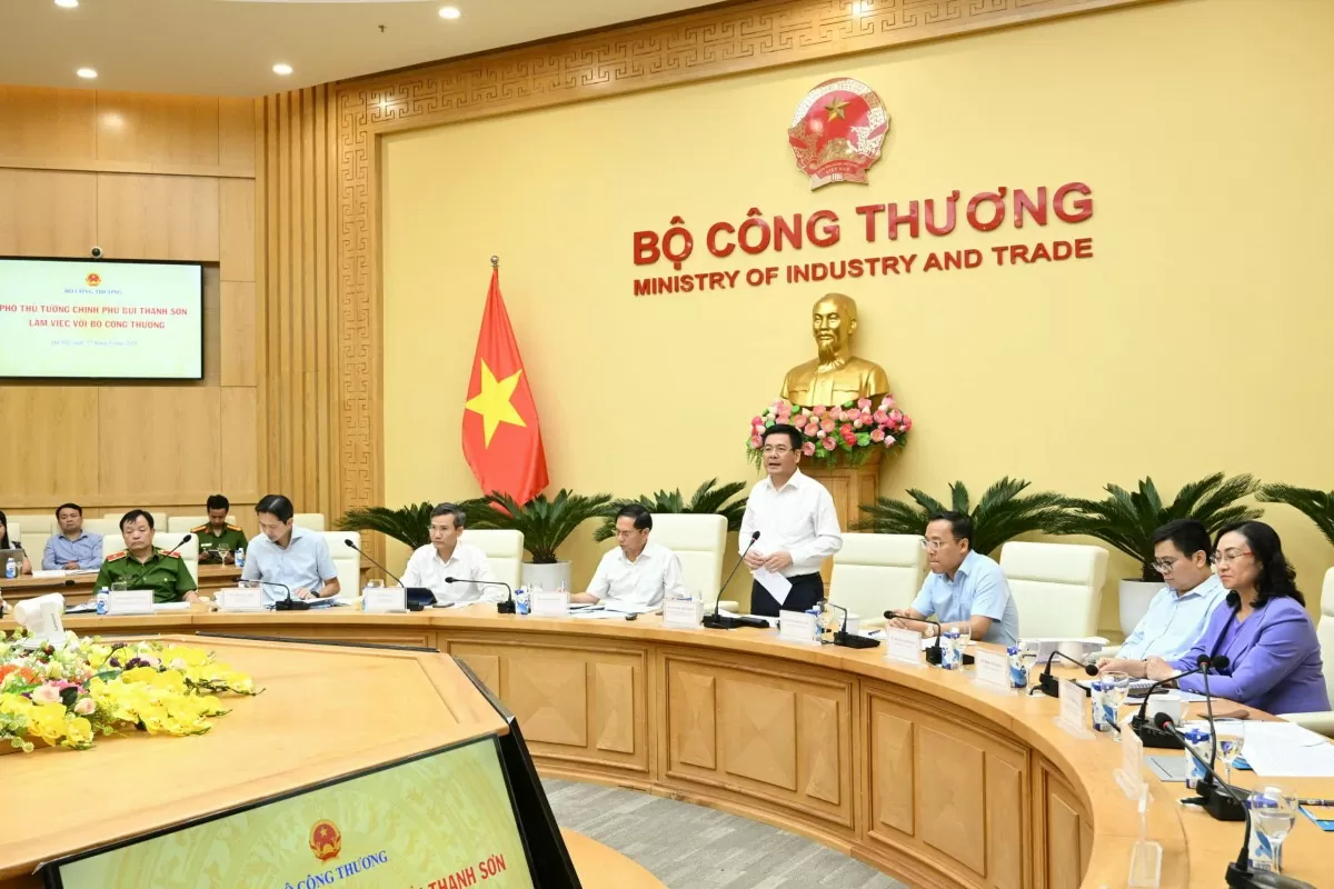 Phó Thủ tướng: Bức tranh kinh tế của ngành Công Thương thể hiện nhiều kết quả toàn diện