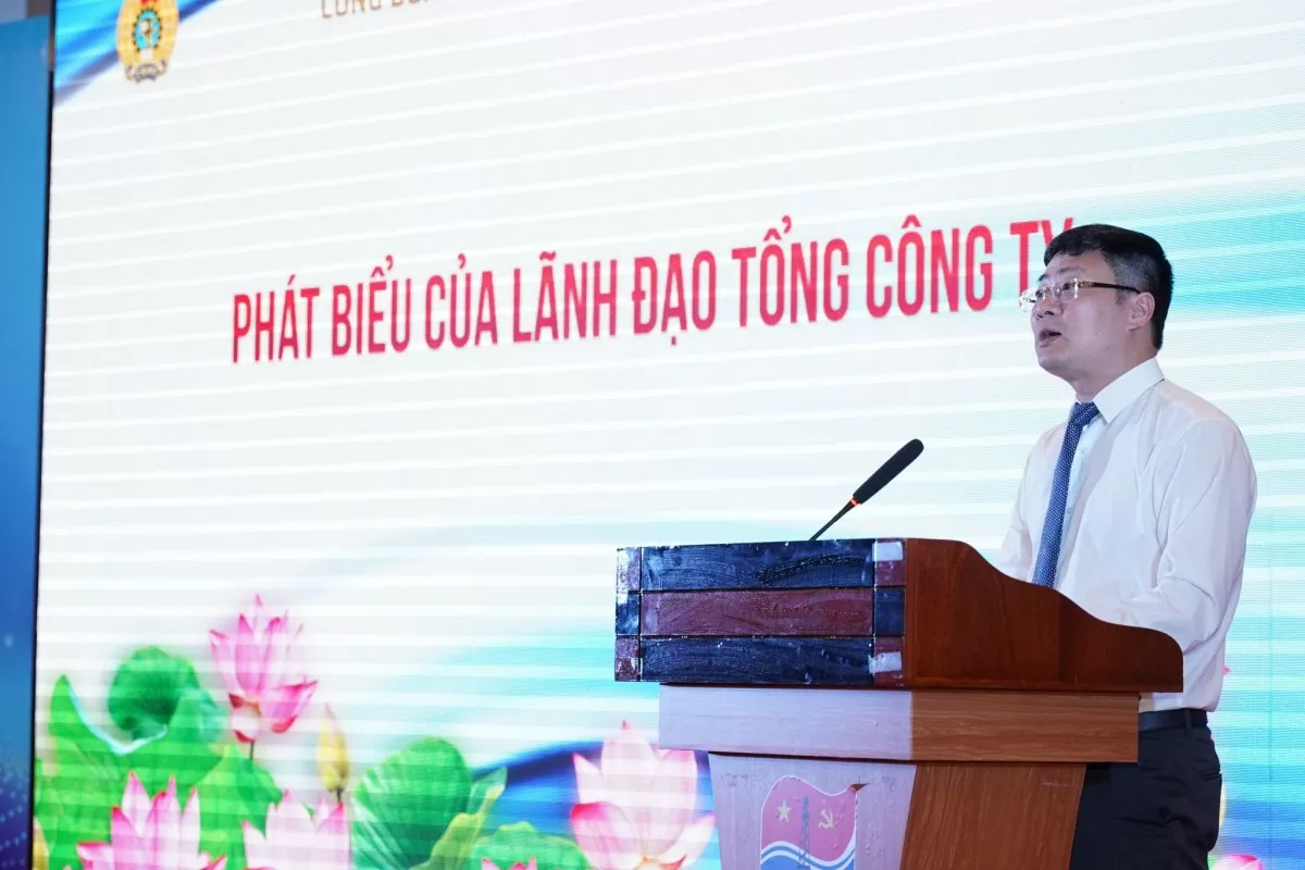 Vinataba: Tuyên dương 67 lao động giỏi, lao động sáng tạo 2023