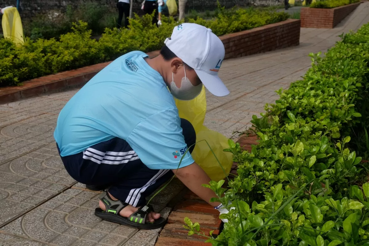 TP. Vũng Tàu: LSP cùng người dân xã đảo Long Sơn thu gom rác thải