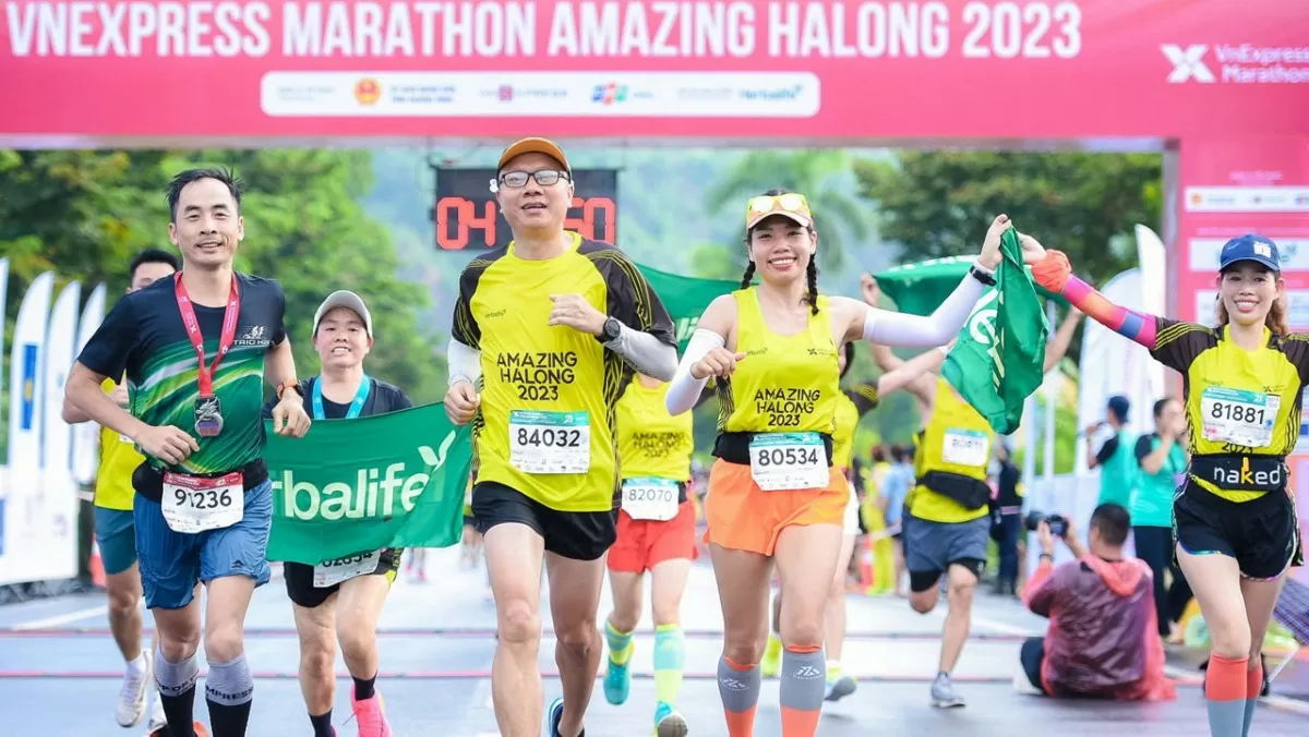 Giải Vnexpress Marathon Hạ Long 2024 tiếp tục lan tỏa những thông điệp về lối sống lành mạnh