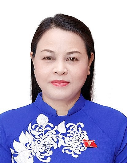 pho chu tich uy ban trung uong mat tran to quoc viet nam nguyen thi thu ha