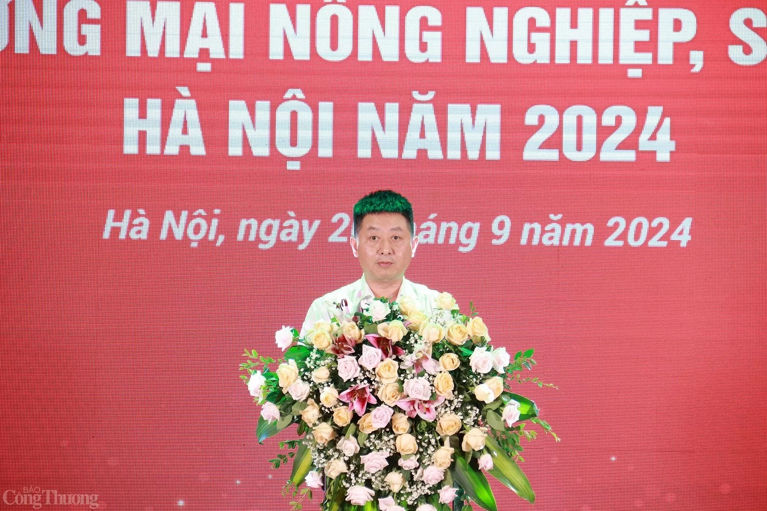 Khai mạc Hội chợ xúc tiến thương mại nông nghiệp, sản phẩm OCOP Hà Nội năm 2024