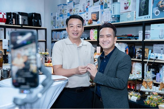 co hoi nao cho nha sang tao noi dung tiep thi lien ket tren tiktok shop