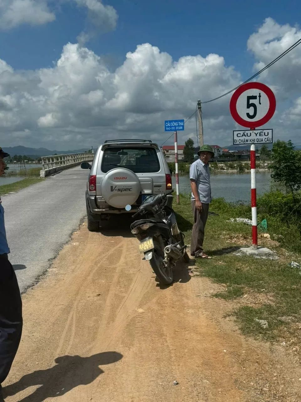 Quảng Bình: Cầu Sông Thai tại Quảng Trạch có nguy cơ sập rất cao