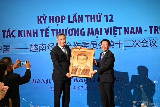 ngay 299 dien ra ky hop lan thu 13 uy ban hop tac kinh te thuong mai viet nam trung quoc