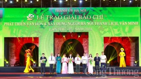 Lễ trao Giải báo chí về phát triển văn hóa Hà Nội năm 2024