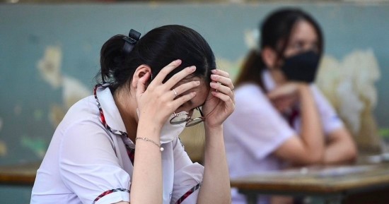 giai phap nao cho hang nghin sinh vien bi tre tot nghiep vi no chuan dau ra tieng anh