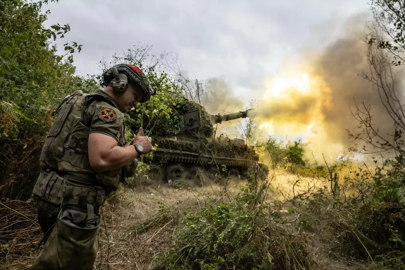 Ông Zelensky quyết gây áp lực lên Nga để đổi lấy hoà bình; tiểu bang của Mỹ hưởng lợi từ xung đột