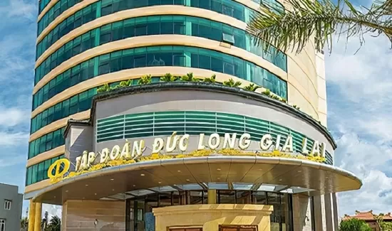 HOSE lưu ý khả năng hủy niêm yết cổ phiếu DLG của Đức Long Gia Lai