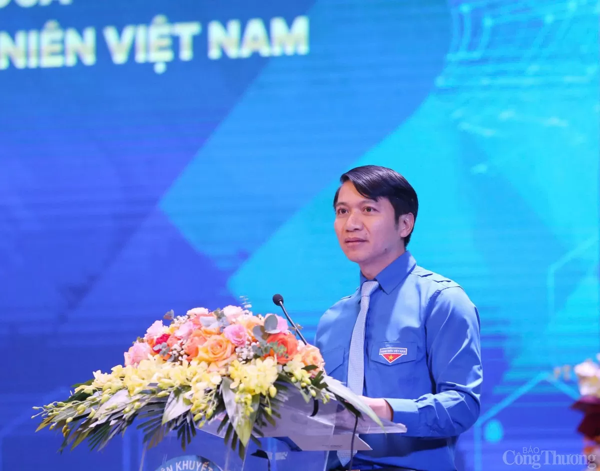 Anh Phạm Văn Thành làm Chủ tịch Hội Thanh niên khuyết tật Việt Nam khóa I