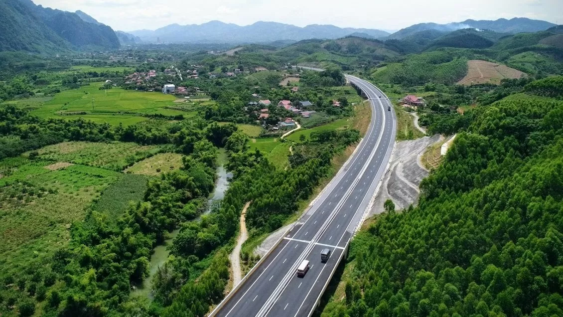 Nhạc phẩm 'Khi Tổ quốc cần' – Lời tri ân và khát vọng cống hiến